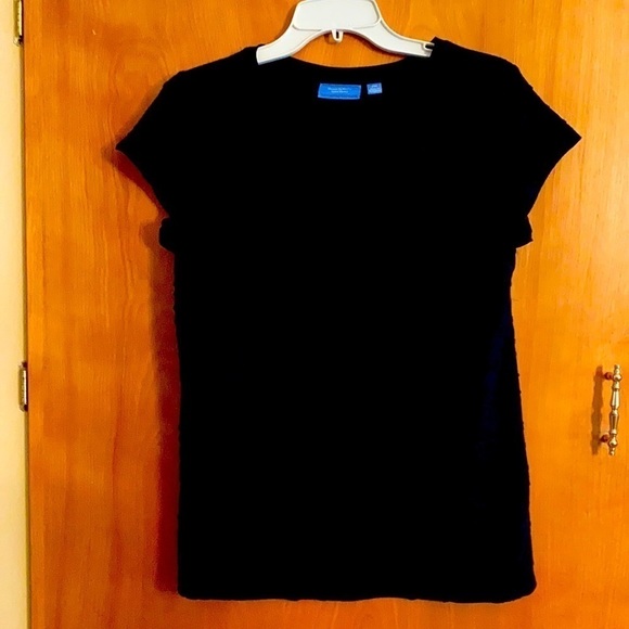 𝅺VERA Wang TOP - Picture 1 of 3